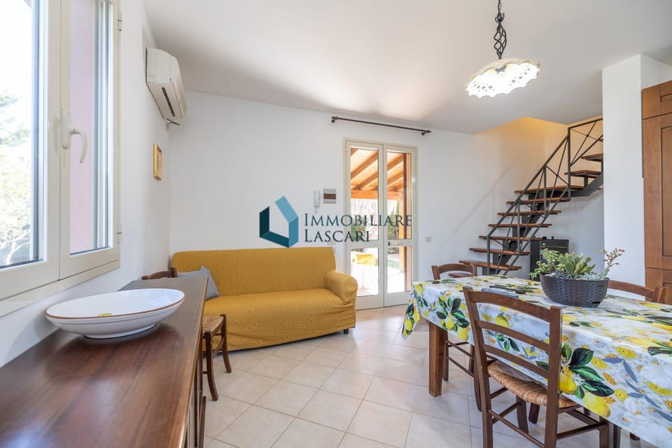Living room, kitchen