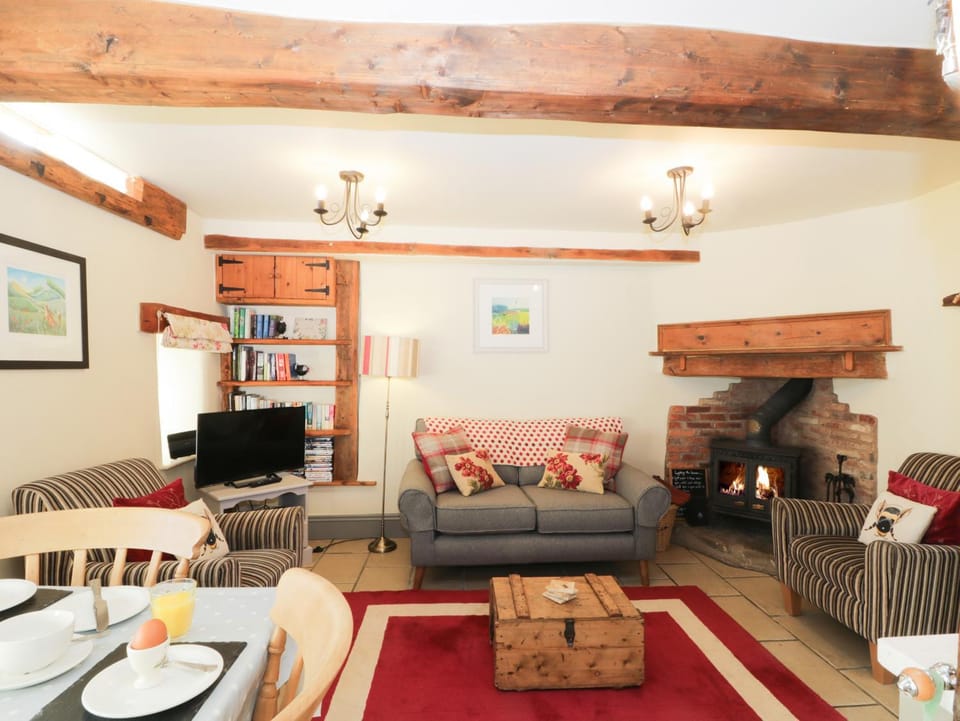 Honey Bee Cottage House in England