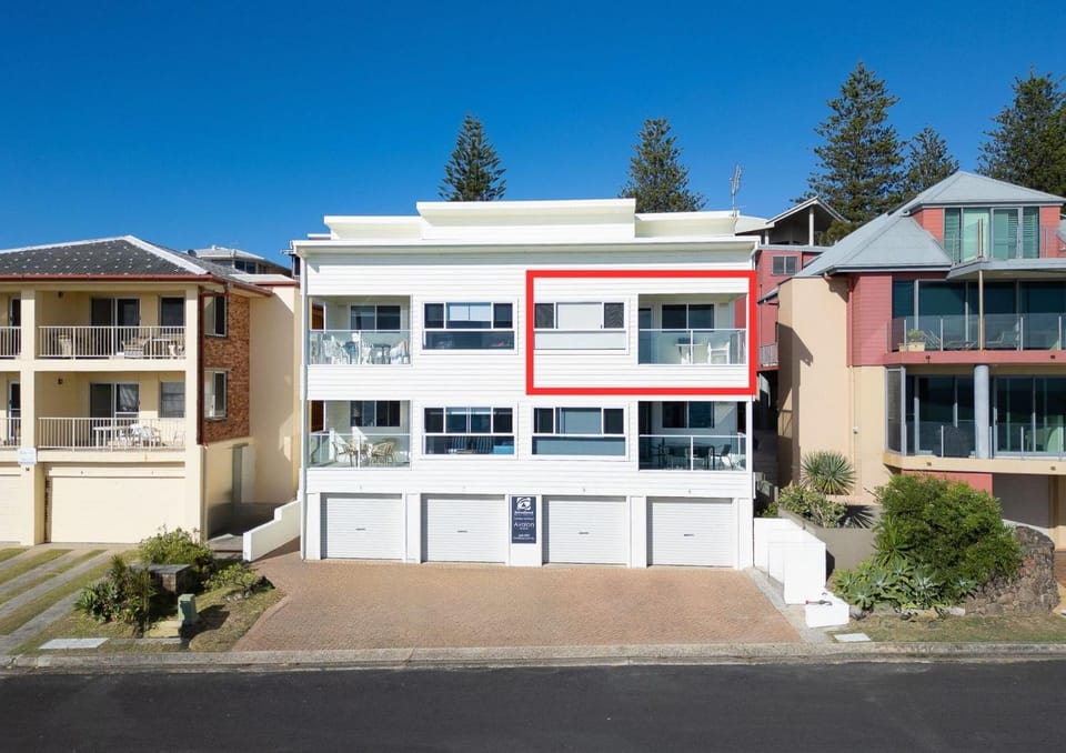 Avalon 3 Apartment in Yamba