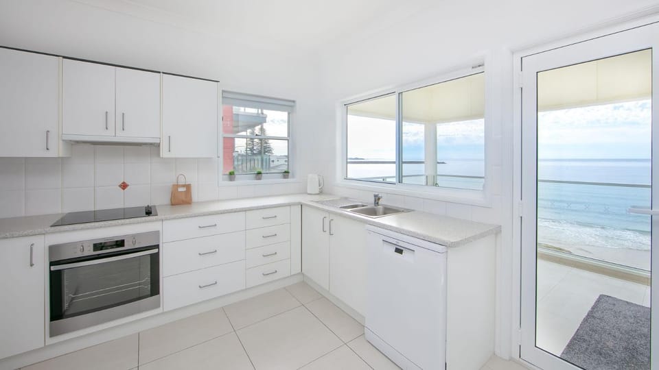 Avalon 3 Apartment in Yamba