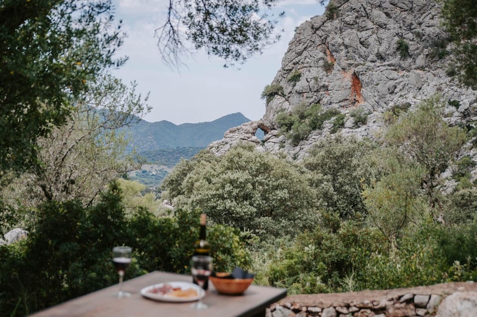 Natural landscape, Balcony/Terrace, Balcony/Terrace, Mountain view