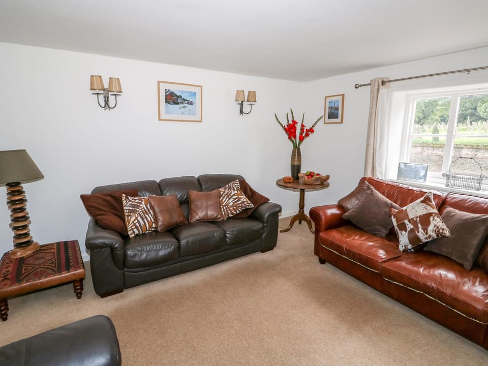 Manor Farm Cottage House in Swaffham