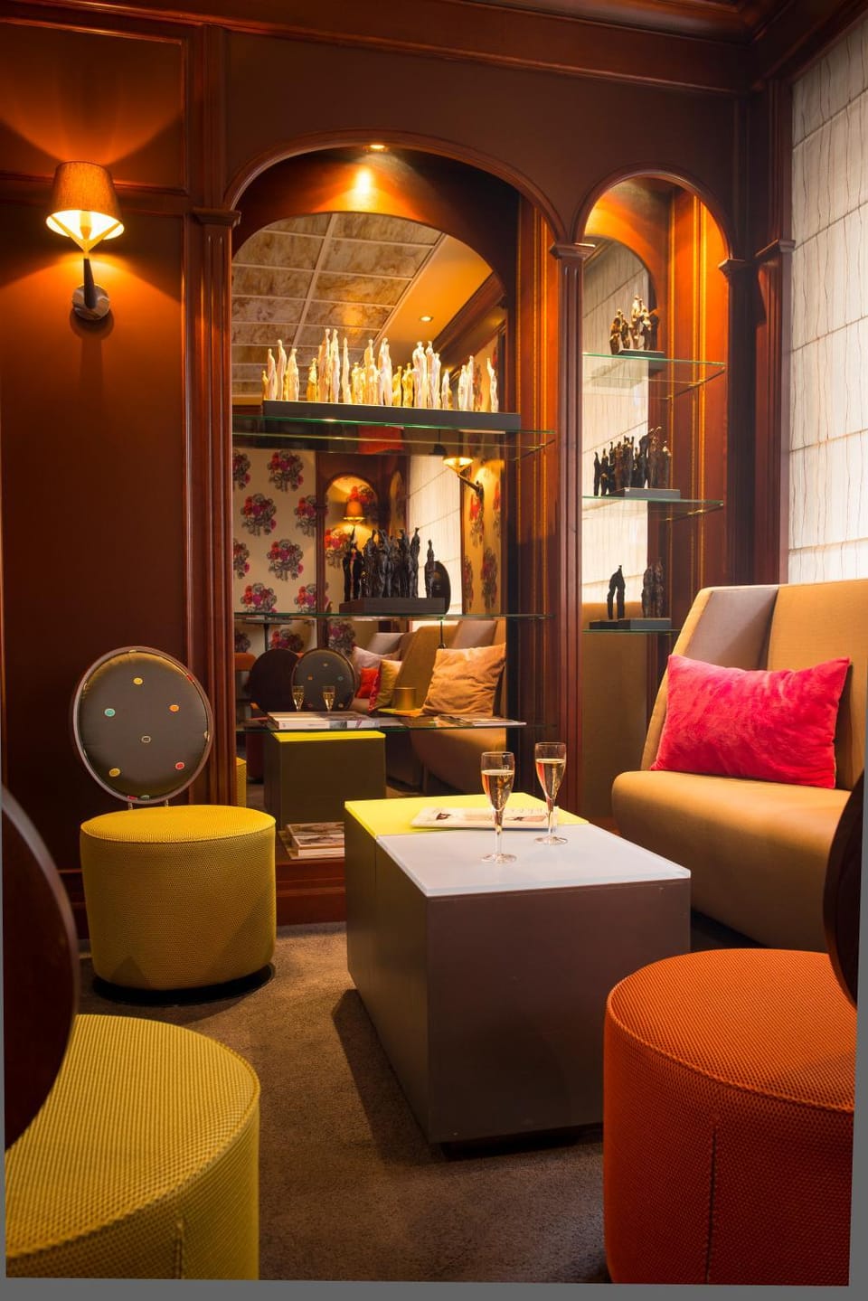 Lounge or bar, Other
