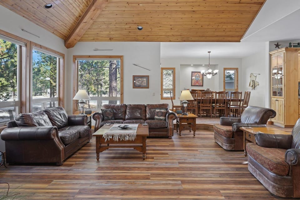 11 Vine Maple House in Sunriver