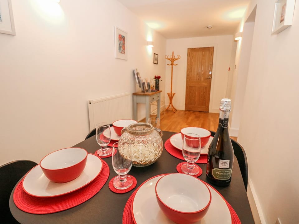 The Garden Flat Apartment in High Peak District