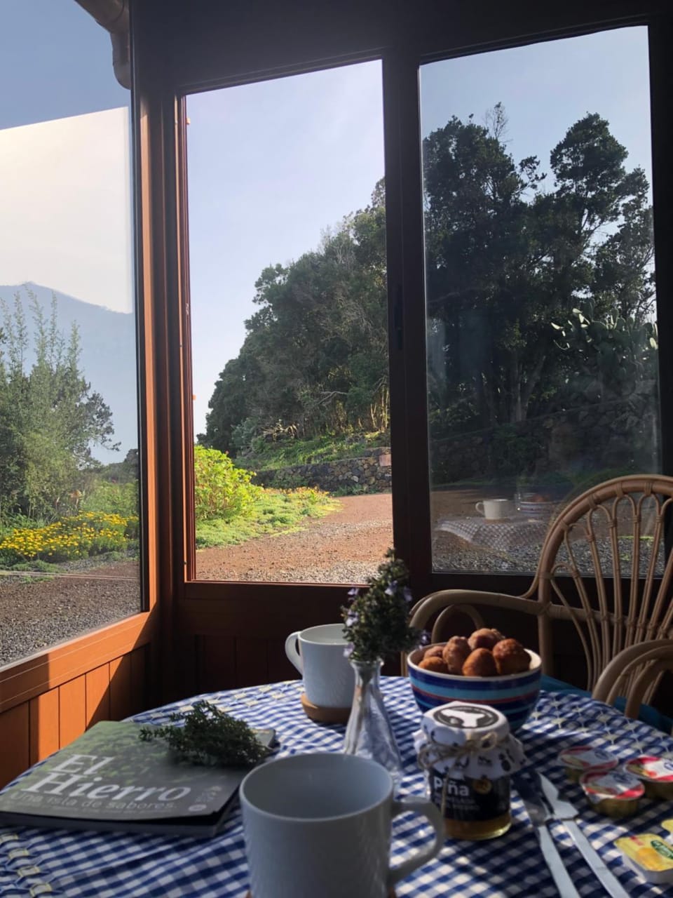 Coffee/tea facilities, Balcony/Terrace