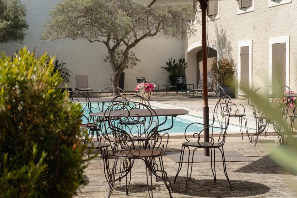 Hôtel Les Magnanarelles Hotel in Arles