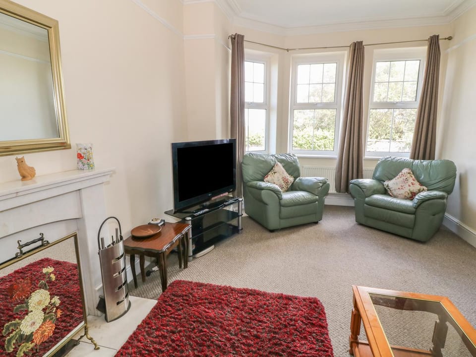 Minffordd House in Niwbwrch