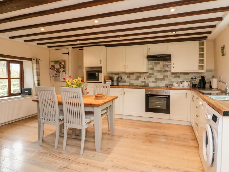 Owl's Nest House in North Devon District