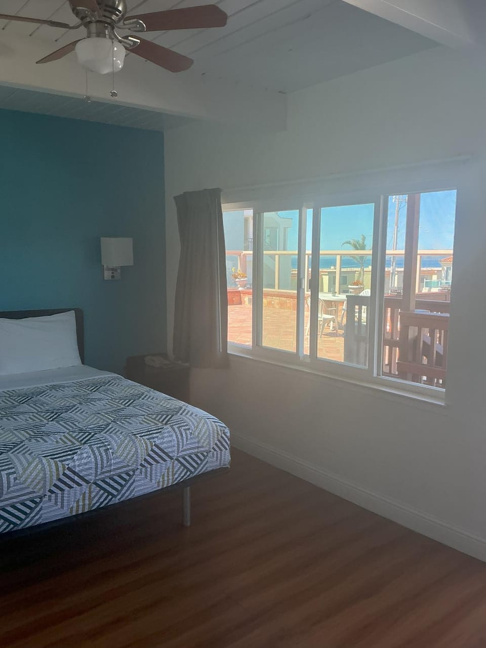 Bed, Balcony/Terrace, Sea view