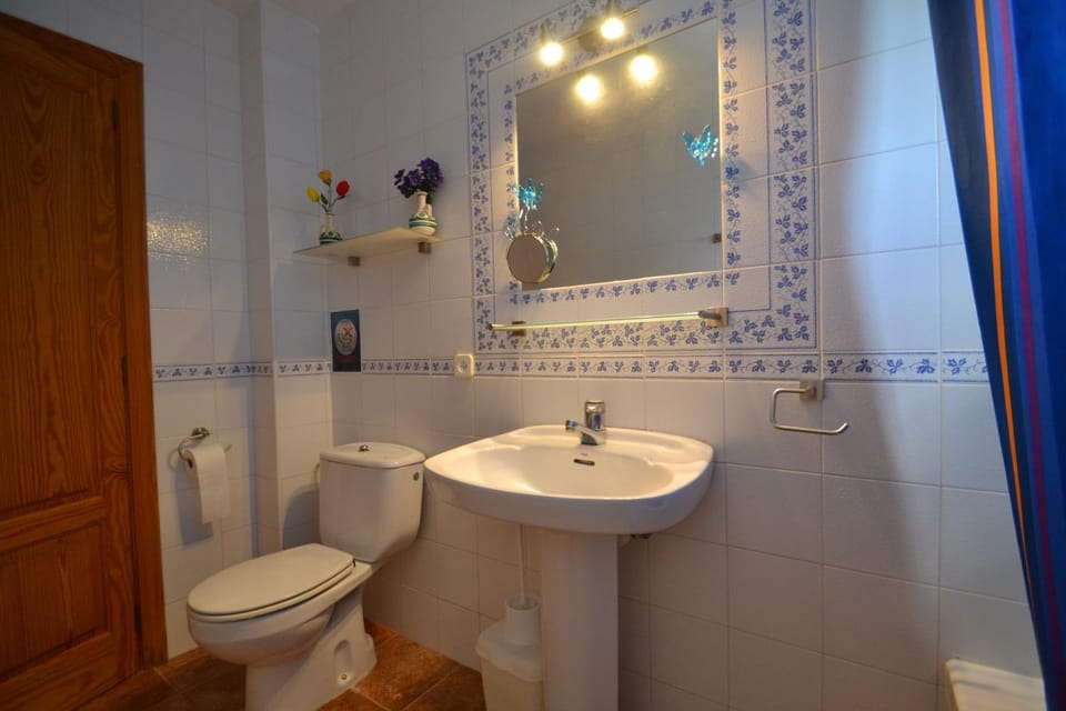 Bathroom, Living room