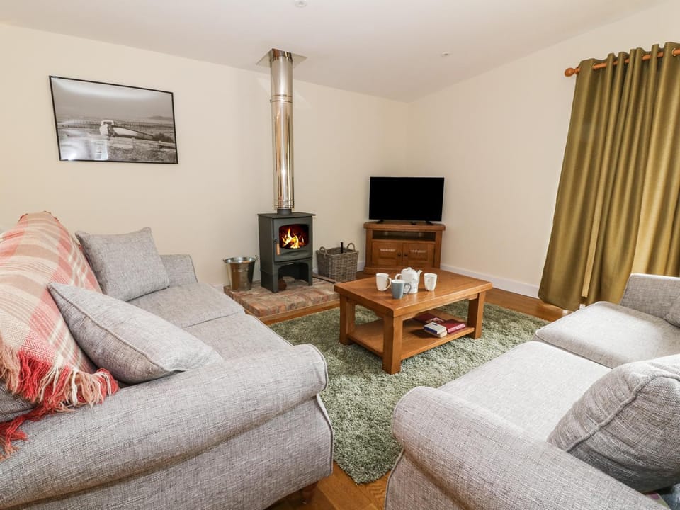 Y Felin - Moana House in Wales