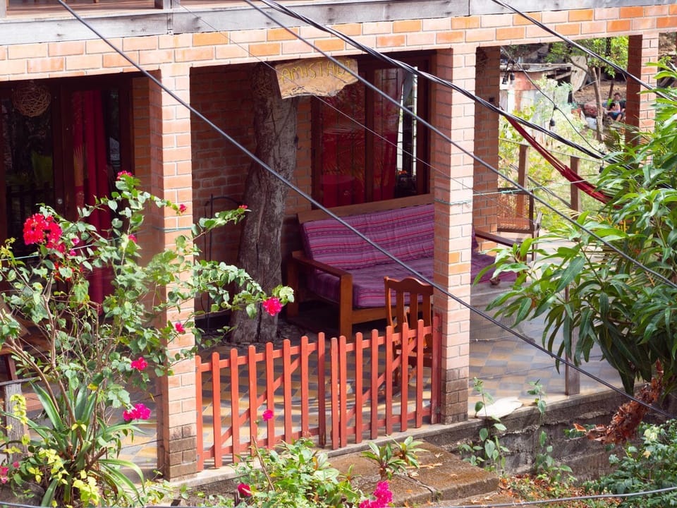 Facade/entrance, Balcony/Terrace