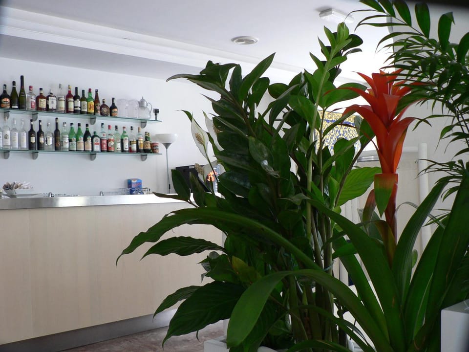 Lounge or bar, Decorative detail