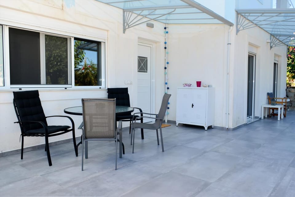 Patio, Balcony/Terrace