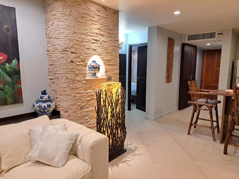 Karon Beach Apartment Sea View Apartment in Phuket
