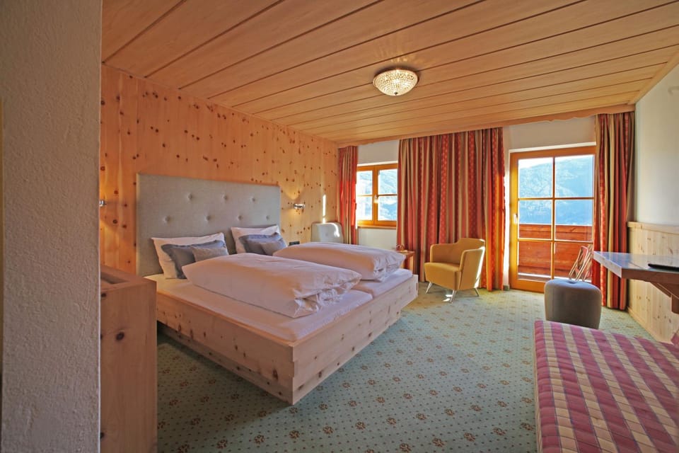 Landgut Thalerhof Bed and Breakfast in Tyrol