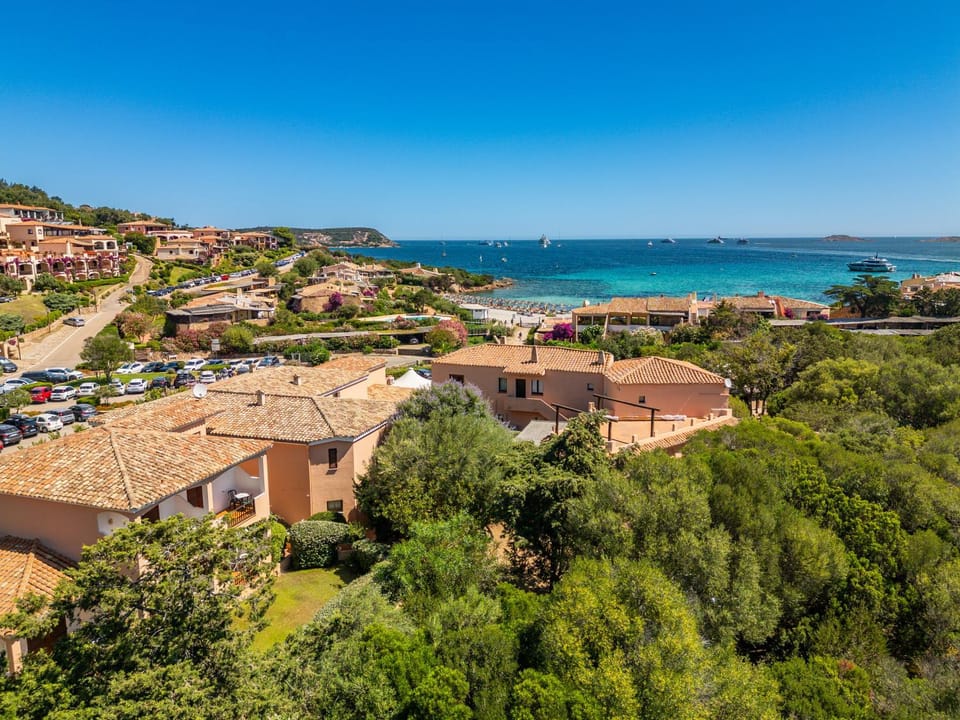 Bird's eye view, Sea view