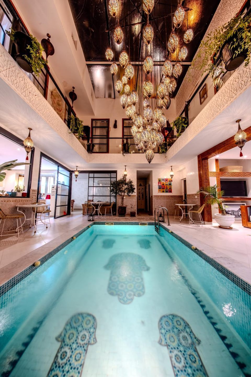 Property building, Pool view, Swimming pool