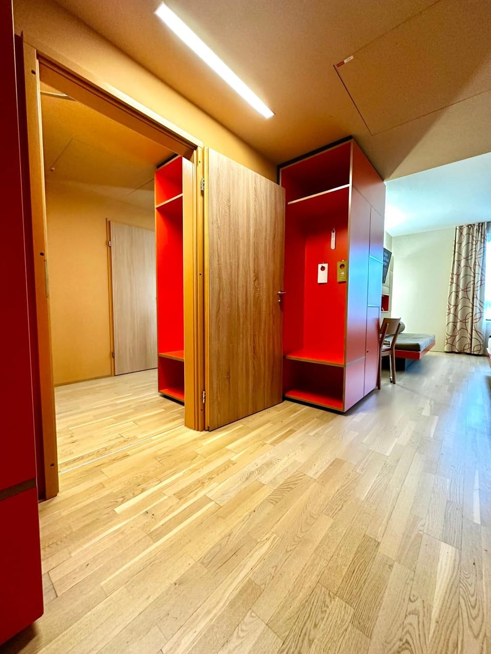 Photo of the whole room, wardrobe