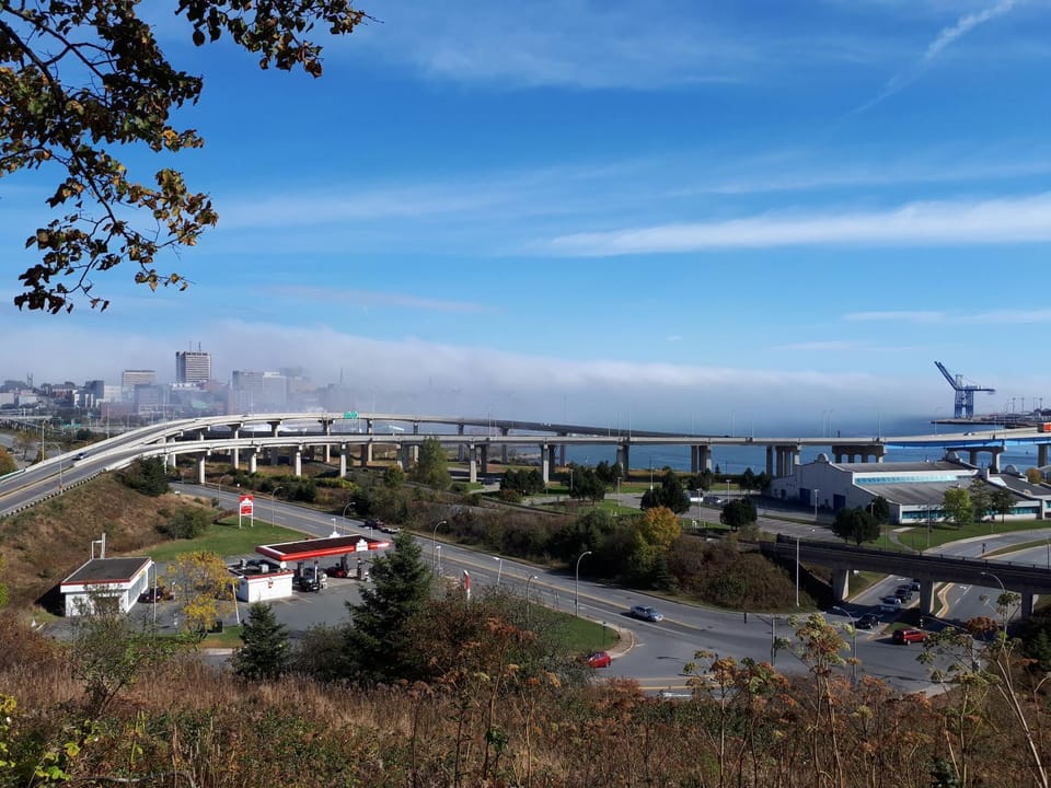 City view, Sea view