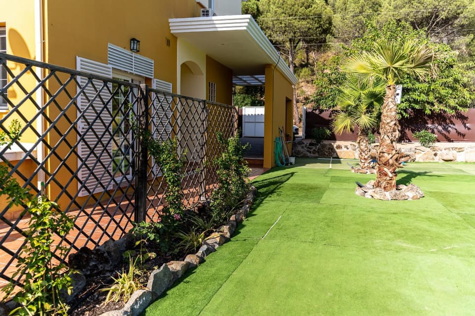 Casa El Capricho del lago Country House in Andalusia