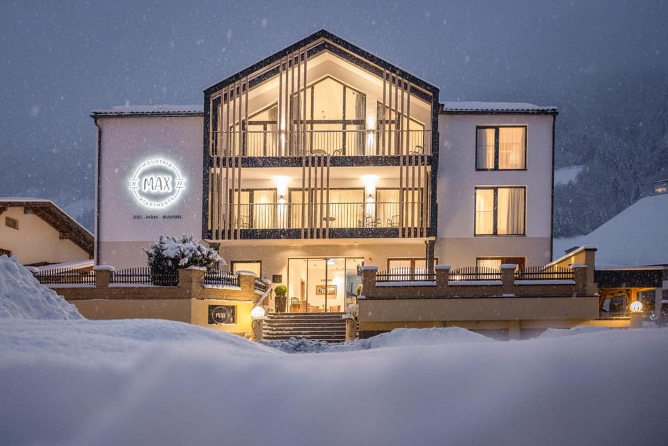 Property building, Winter