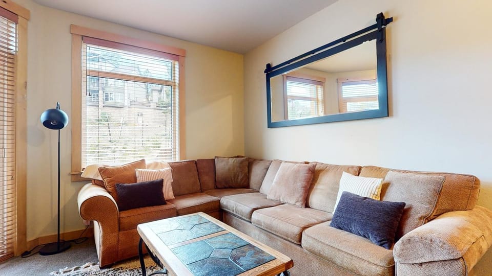 Sunstone #214 Condo Apartment in Mammoth Lakes