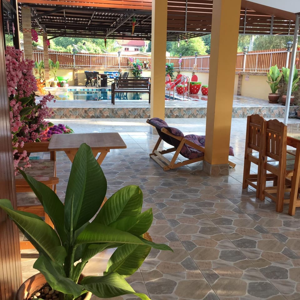 Baan Sea Cream Bed and Breakfast in Thailand