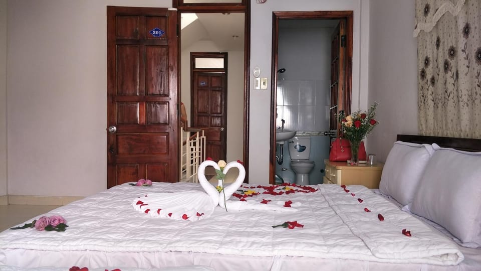 Thanh Huong Homestay Số 7 Hẻm 41 Đường Ngô Quyền, Phường Vĩnh Ninh, Thành phố Huế Hostel in Laos