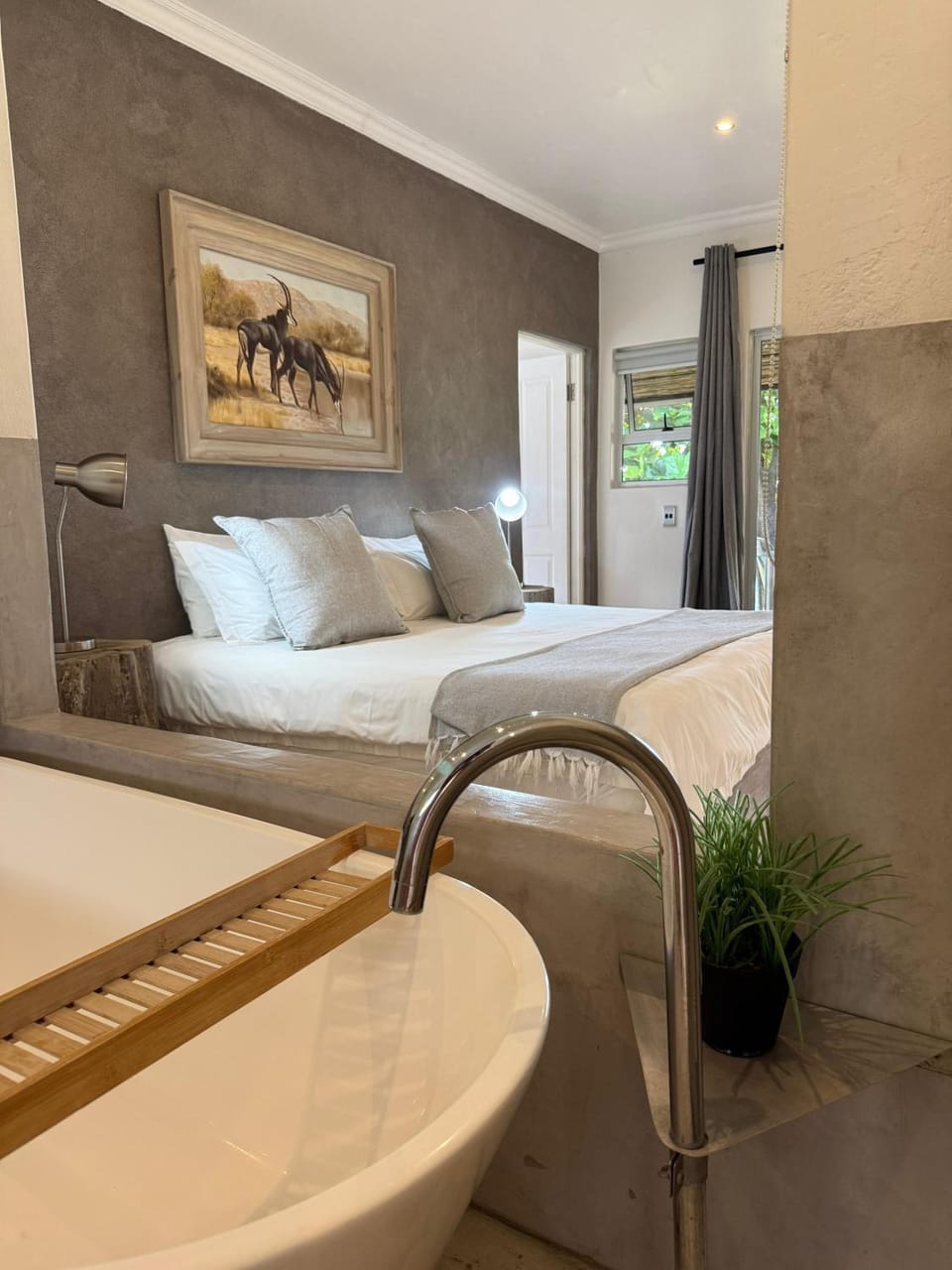 @Nature Luxury Cottages Nature lodge in South Africa
