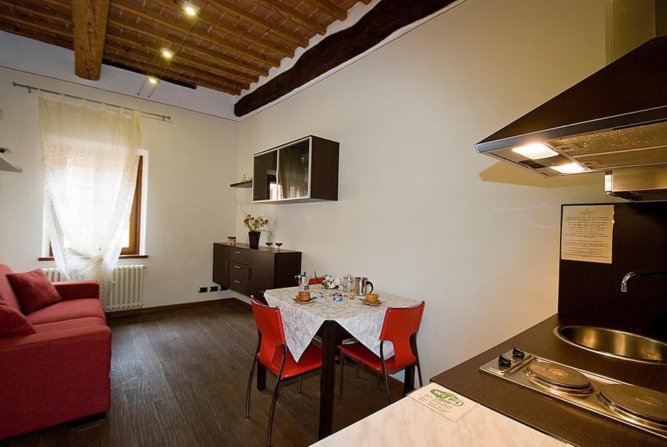 Coffee/tea facilities, Living room