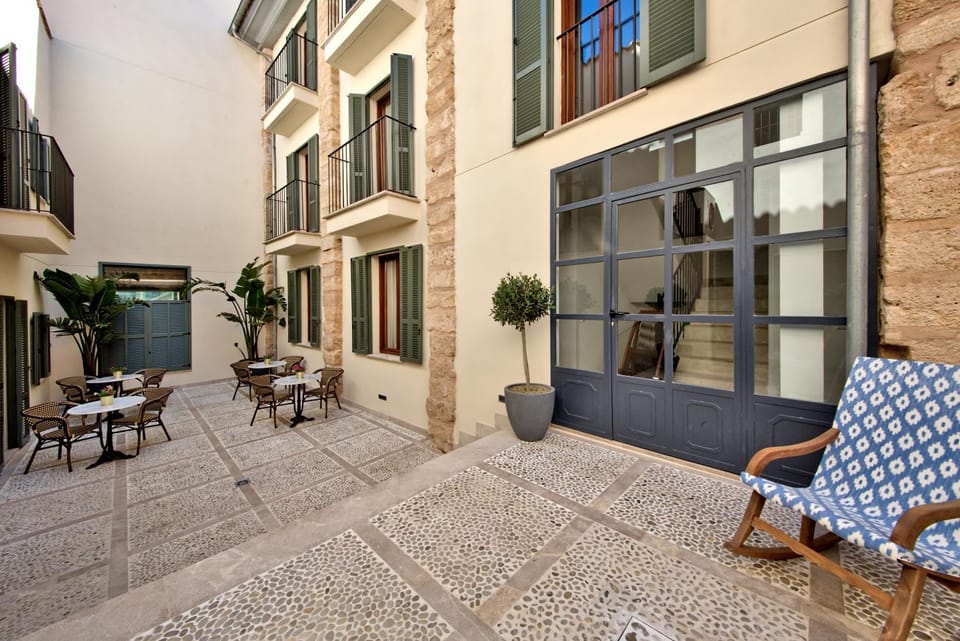 Patio, Balcony/Terrace, Swimming pool