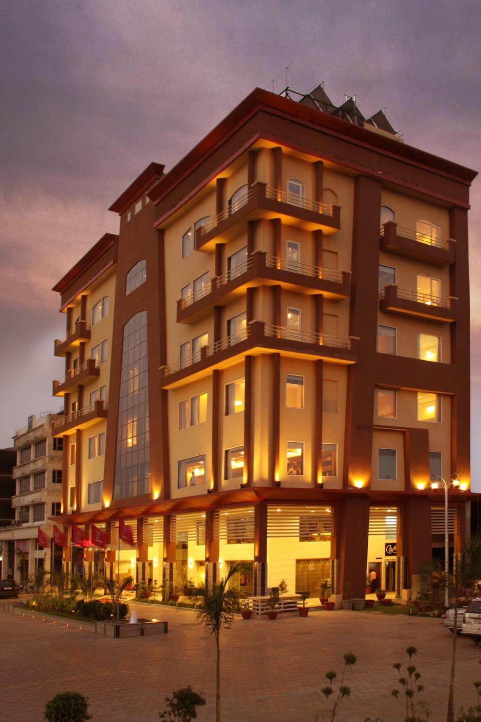 Property building, Facade/entrance, On site, City view