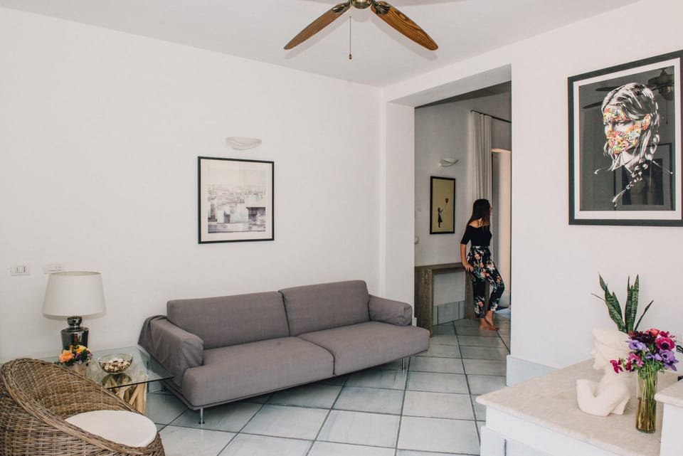 Communal lounge/ TV room, Seating area