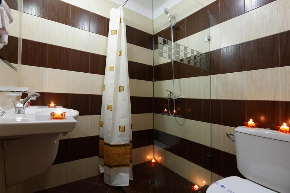 Toilet, Bathroom