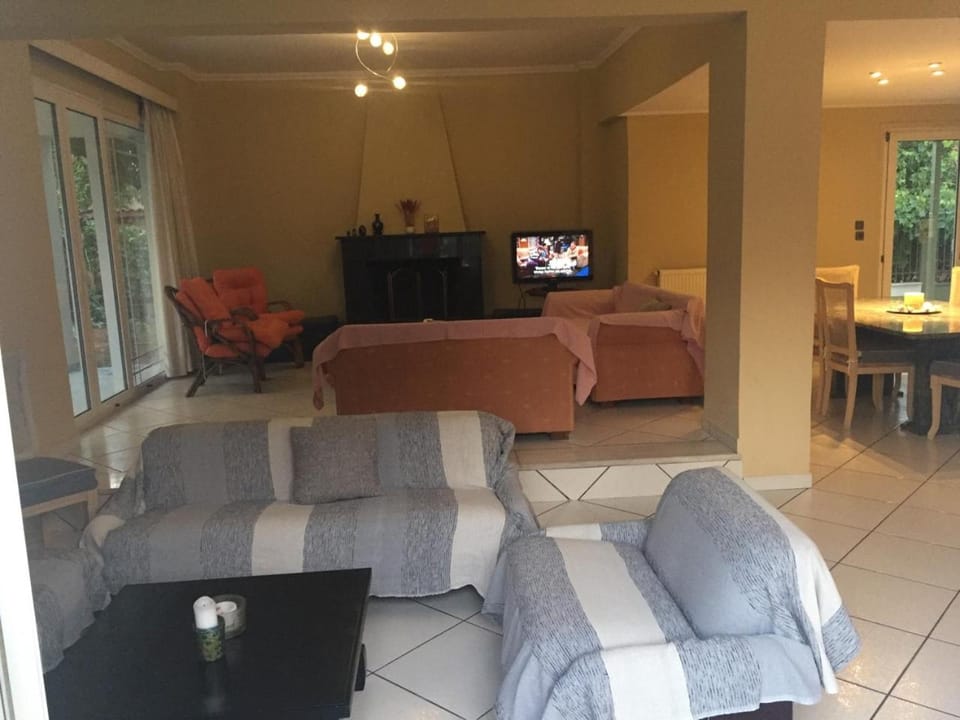 Assos Villa House in Peloponnese Region