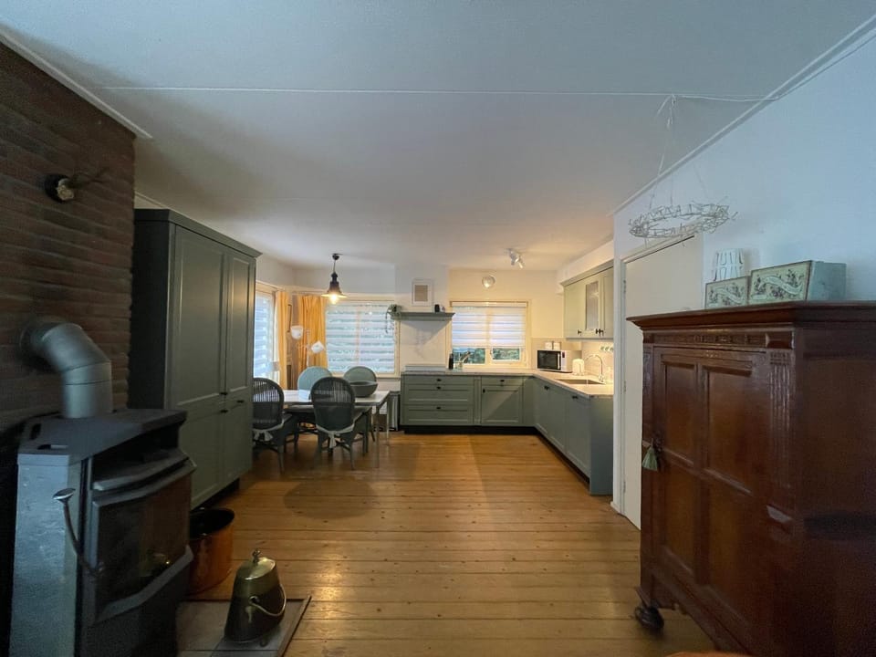 flat iron, kitchen