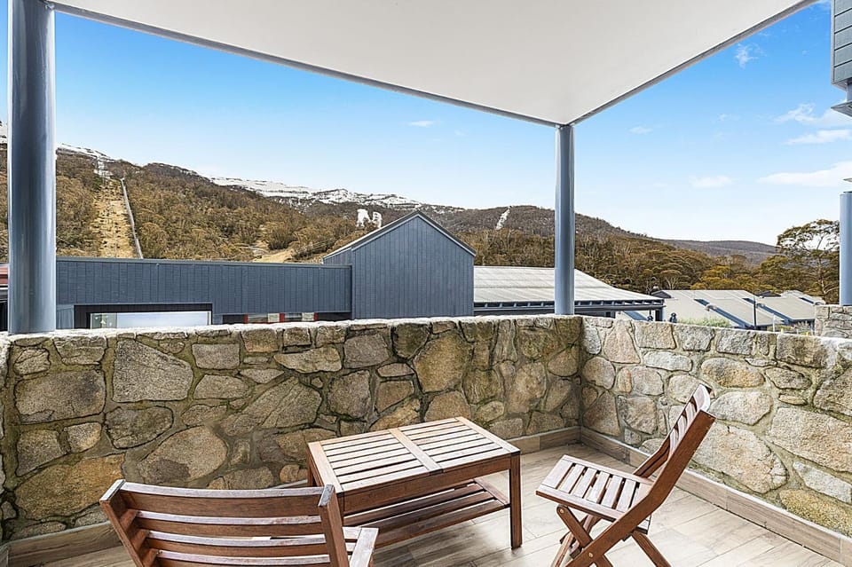 Patio, Natural landscape, View (from property/room), Mountain view