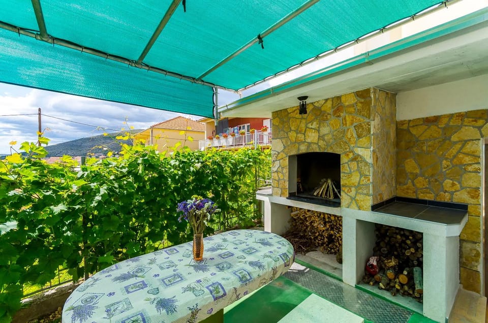 Property building, Balcony/Terrace