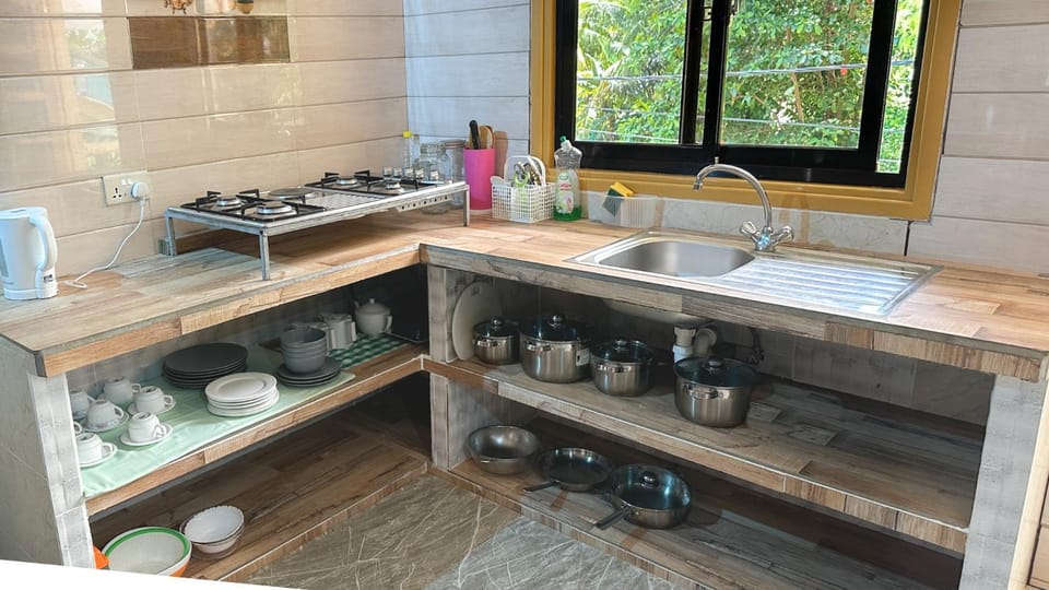 Bwaver Cottage Bed and Breakfast in Africa