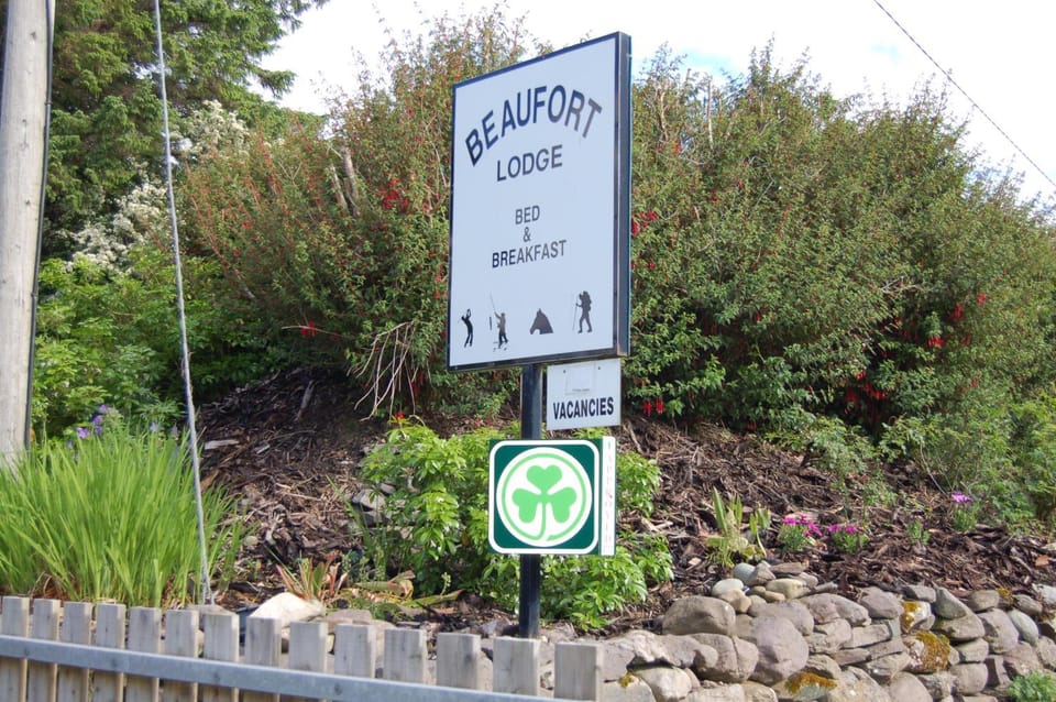 Property logo or sign