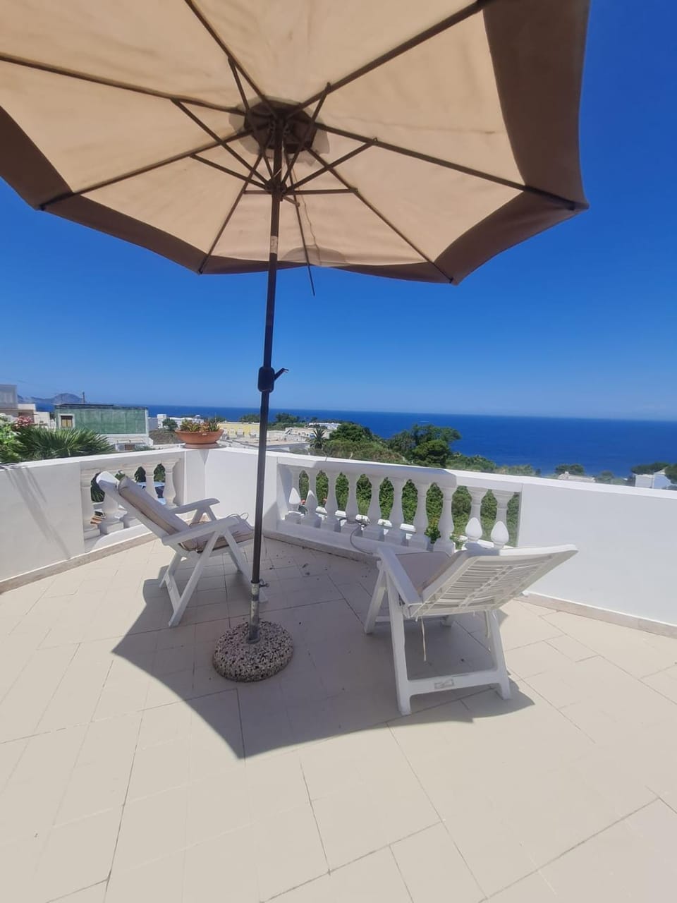 Day, Natural landscape, View (from property/room), Balcony/Terrace, Sea view, sunbed