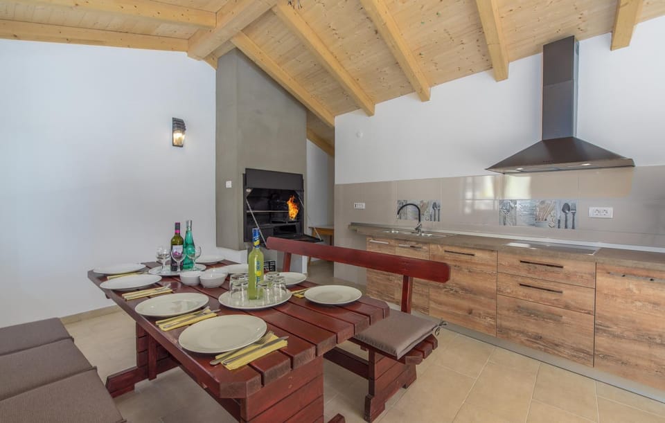 BBQ facilities, Area and facilities