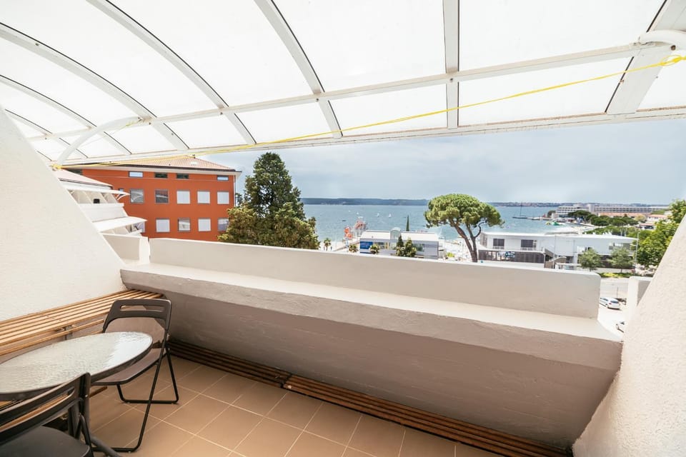 Natural landscape, View (from property/room), Balcony/Terrace, Sea view