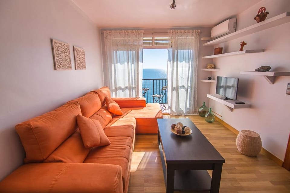 Piso primera línea de playa Apartment in Malaga
