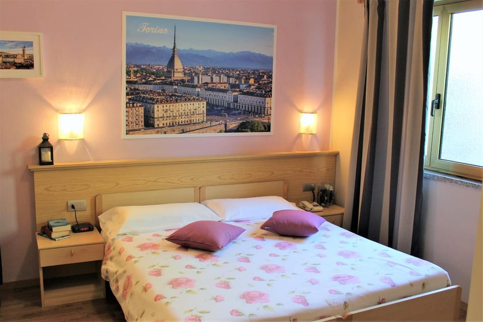 Bed, Quiet street view