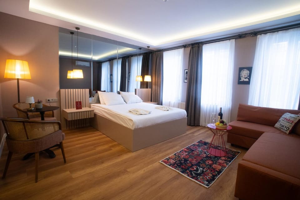 Photo of the whole room