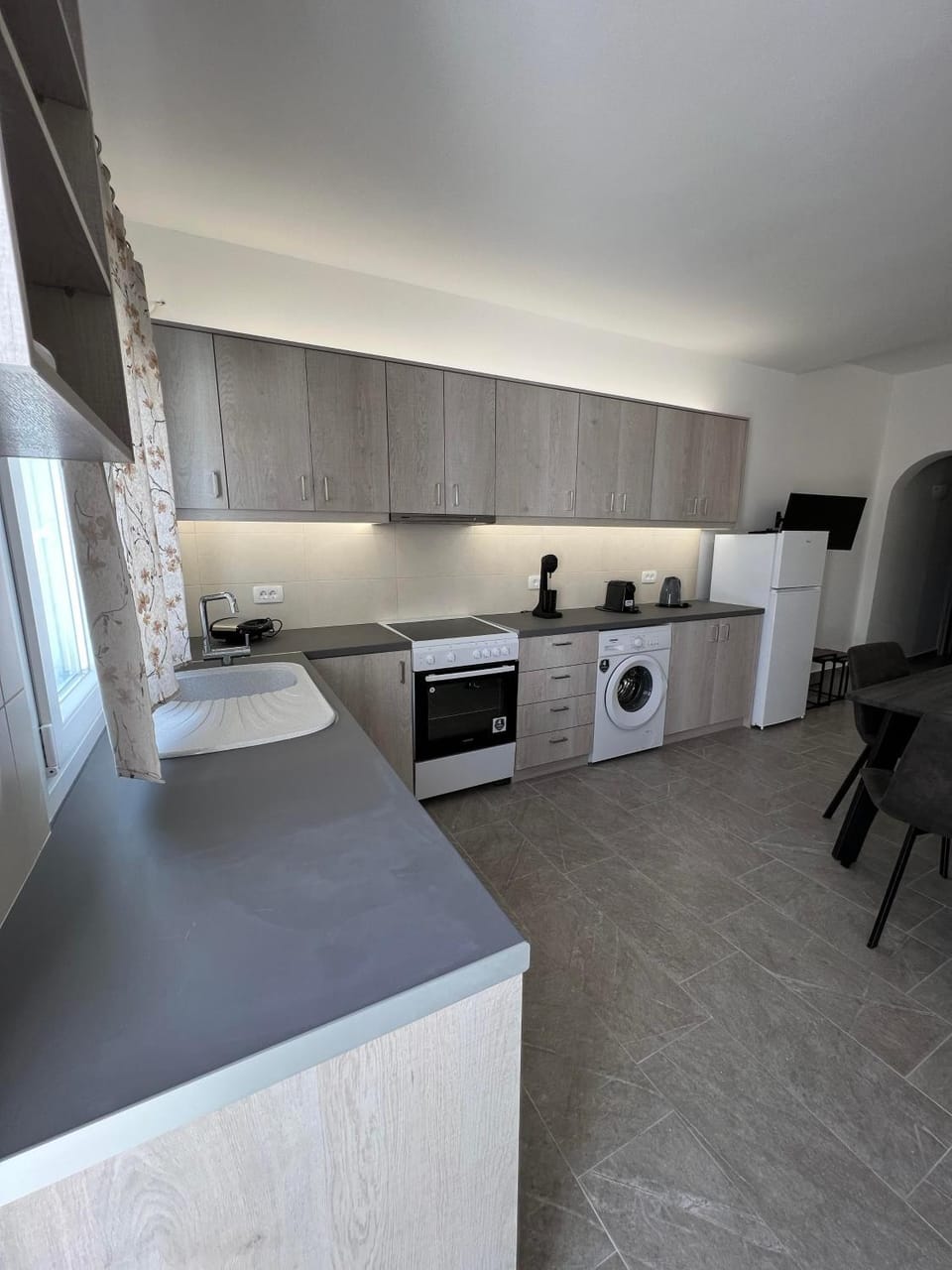 Andreas Studio Apartment in Perissa