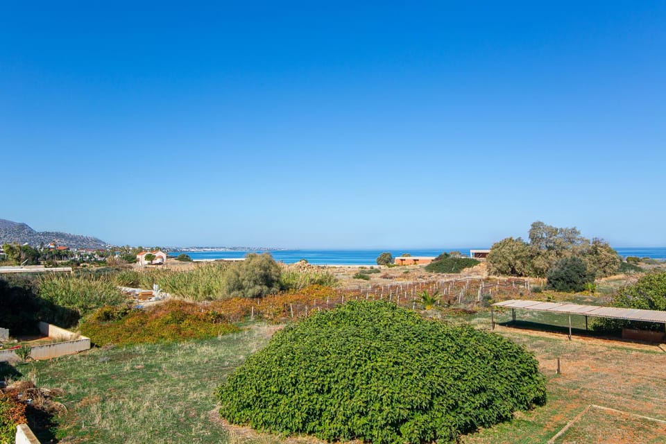 Garden view, Sea view